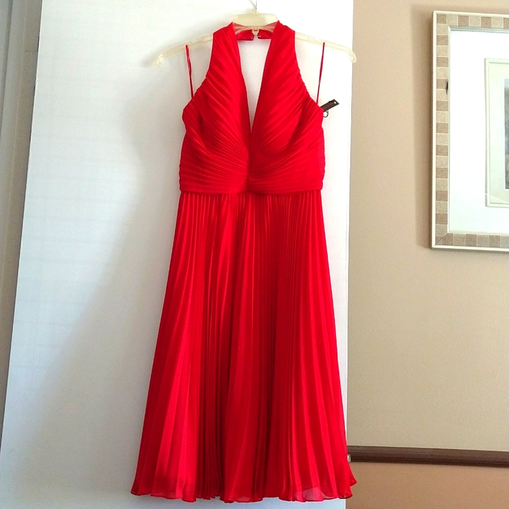 NWT Pleated Halter-top Cocktail Dress Sz 4